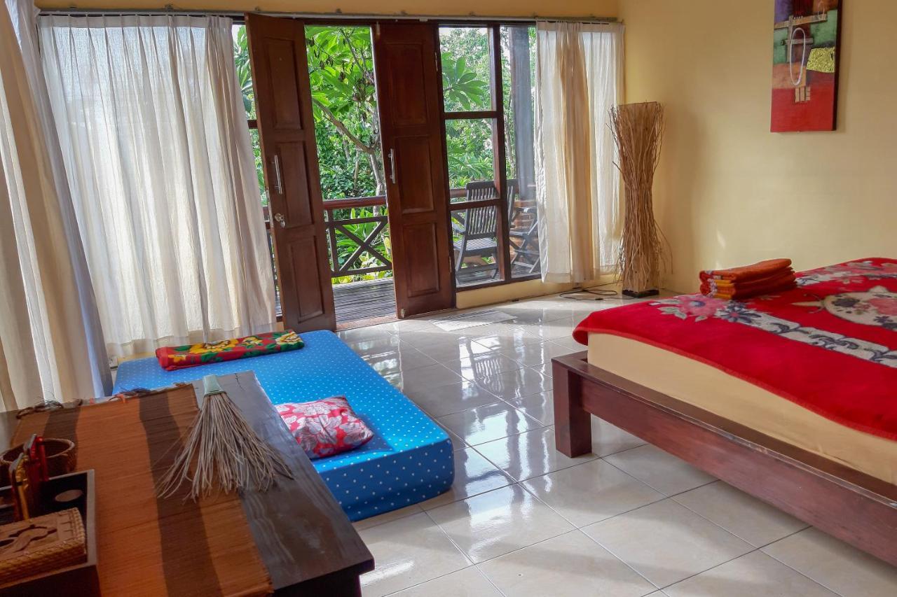 Oyo 3070 Villa Lovina Eco Lodge Экстерьер фото
