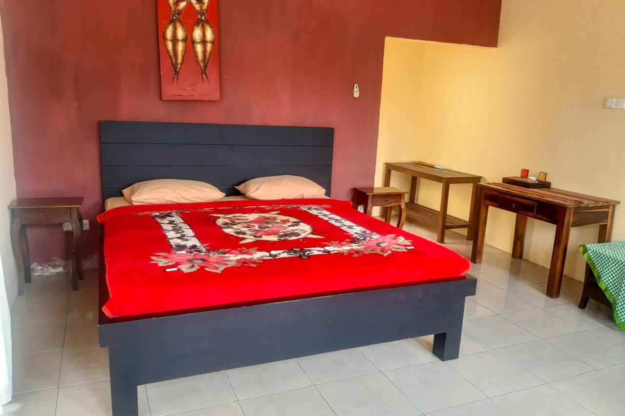 Oyo 3070 Villa Lovina Eco Lodge Экстерьер фото